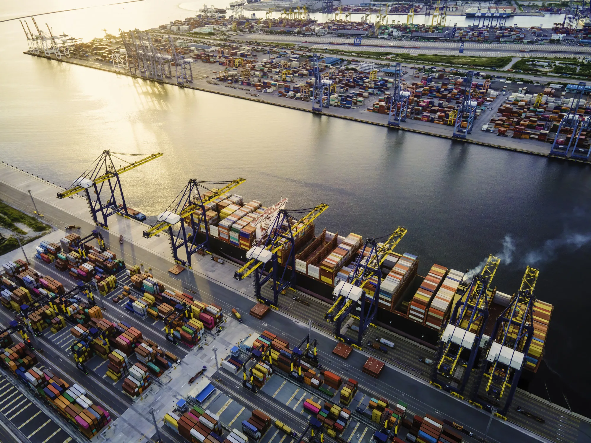 Overhaul Outdoor Shipping facility